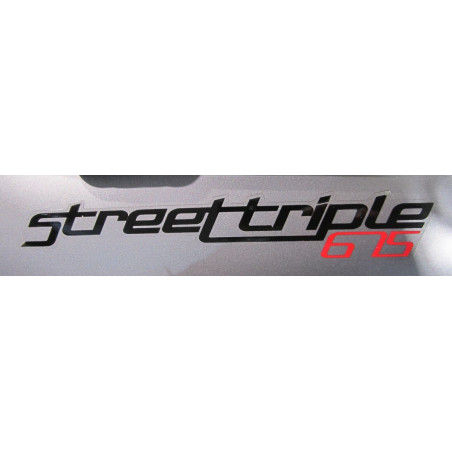 2 Pegatinas Street Triple 675